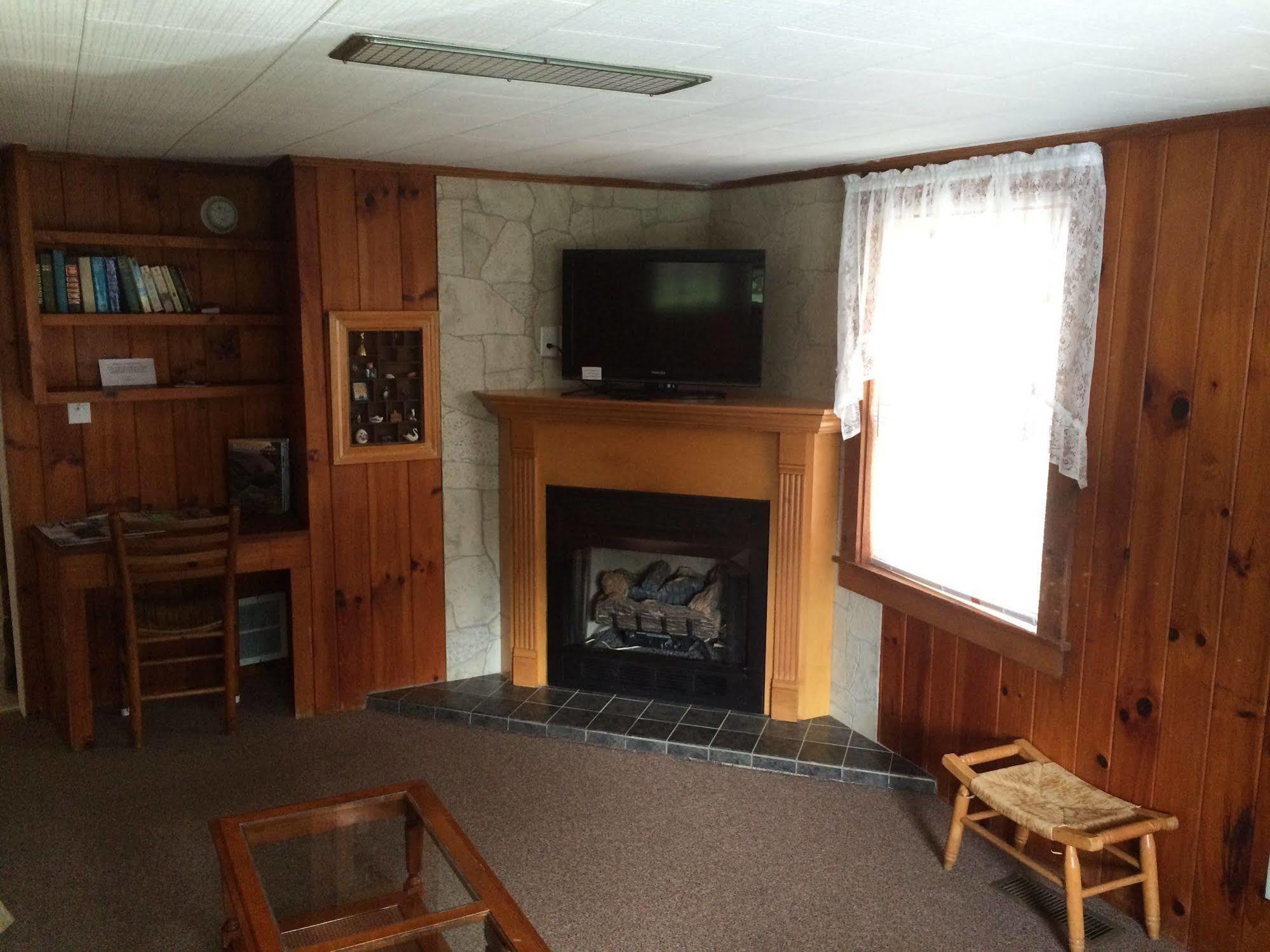 Mill House Lodge Flat Rock Luaran gambar